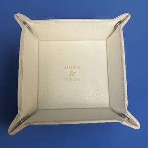 Pre-Owned Banana Republic Odds & Ends White Leather Collapsible Square Dish
